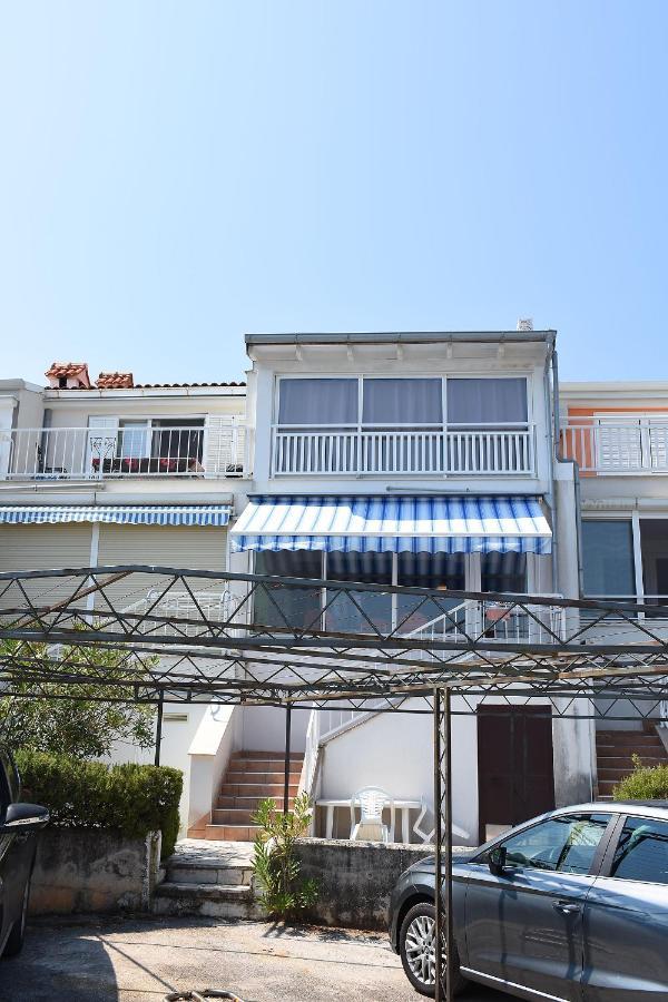 Cosy Studio With A Terrace And A Sea View Ravni Exteriér fotografie